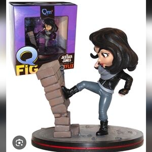Q-Fig Jessica Jones Figure